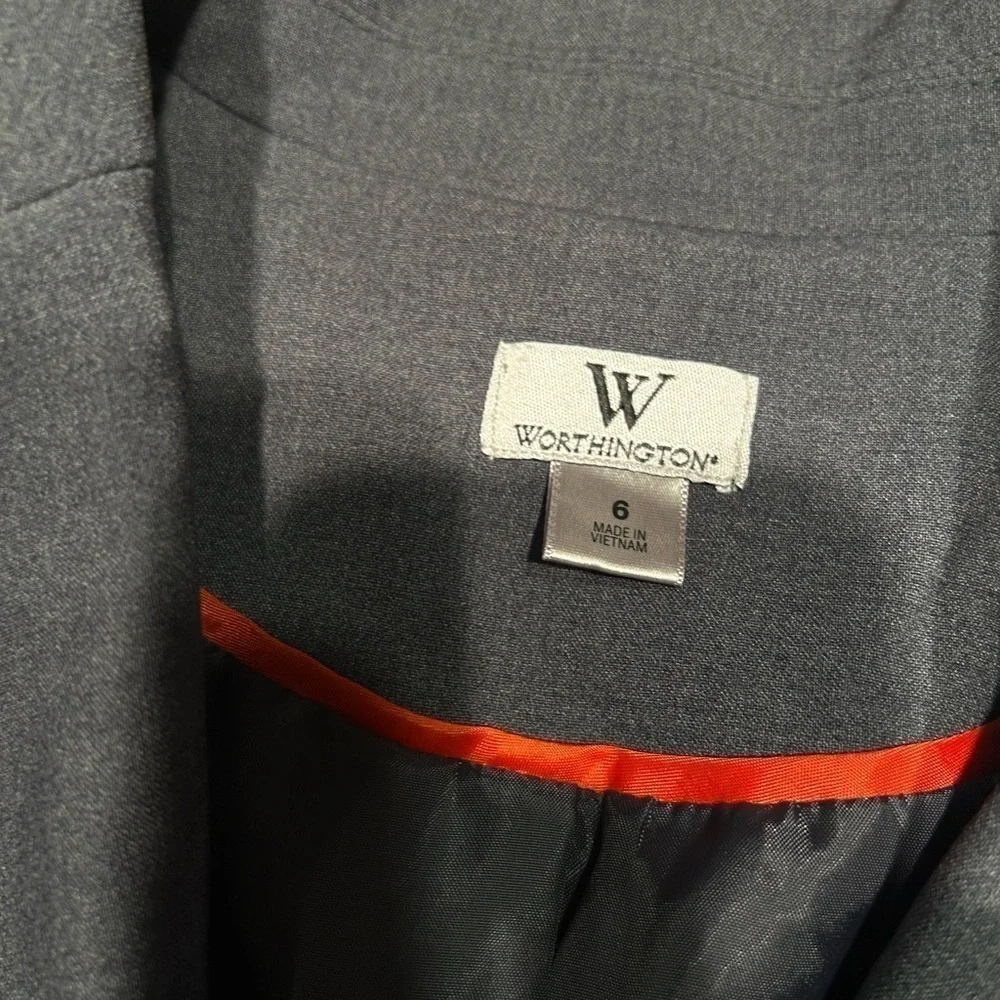 Worthington Gray One Button Center Blazer - Picture 3 of 6